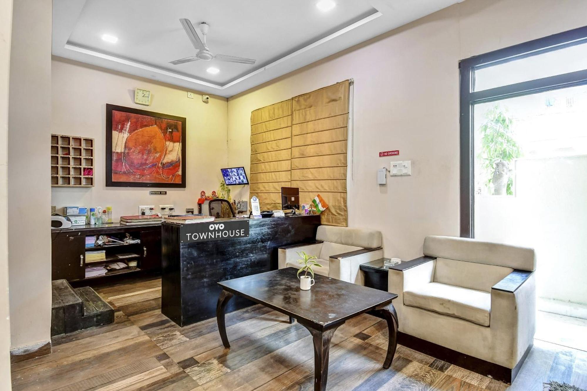 Super Townhouse All In One Calcuta Exterior foto