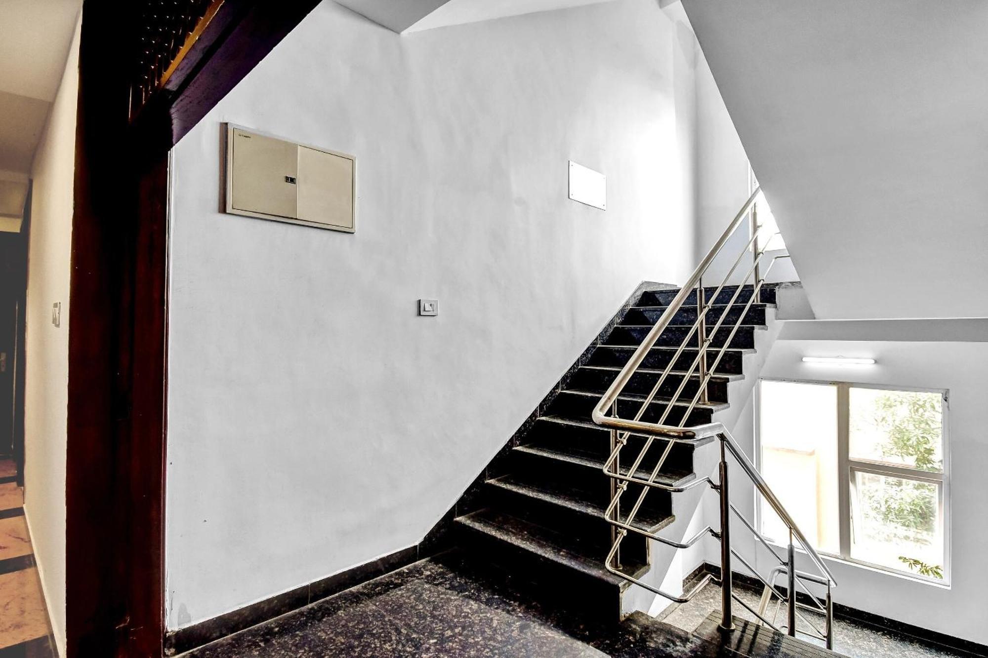 Super Townhouse All In One Calcuta Exterior foto